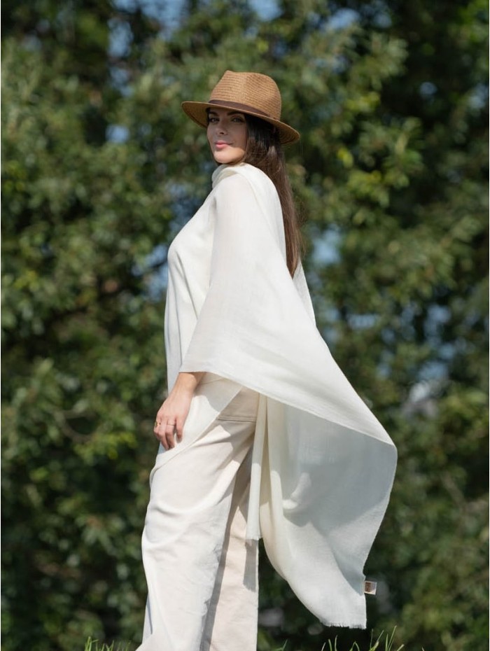 Wool and silk plain shawl ASWKORA