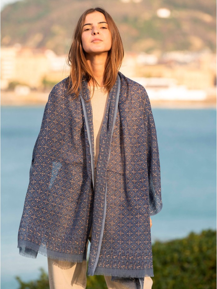 Wool scarf AWL15F