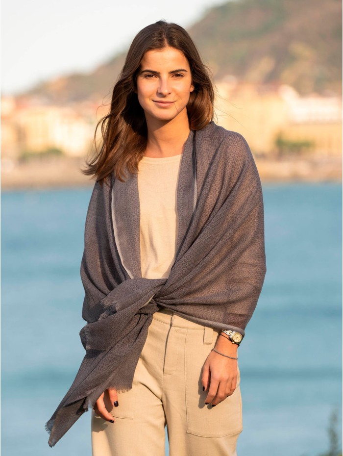 Wool scarf AWL10F