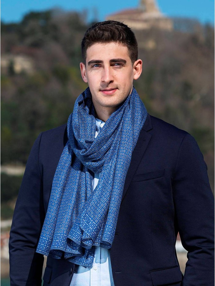 Modal shawl AMD41C