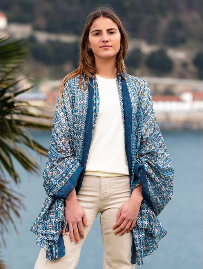 Modal shawl AMD37C