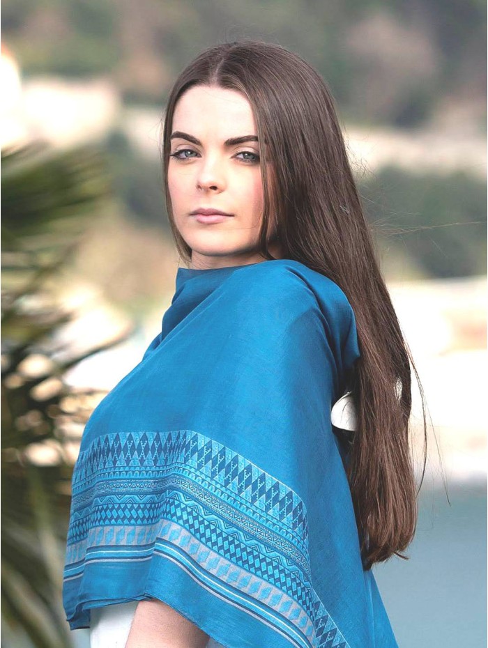 Modal shawl AMD33C