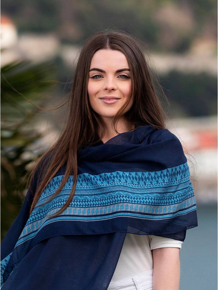 Modal shawl AMD33C