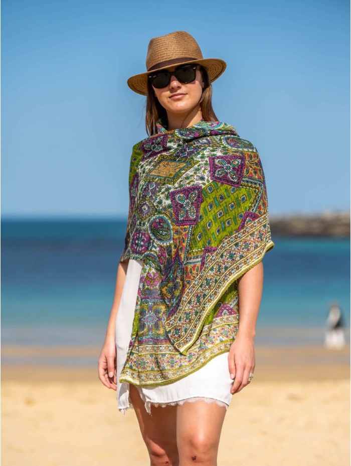 Foulard en viscose CDT233C