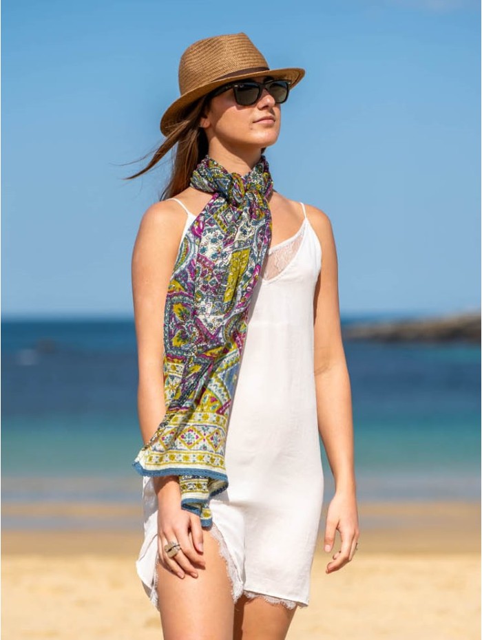 Foulard en viscose CDT233C