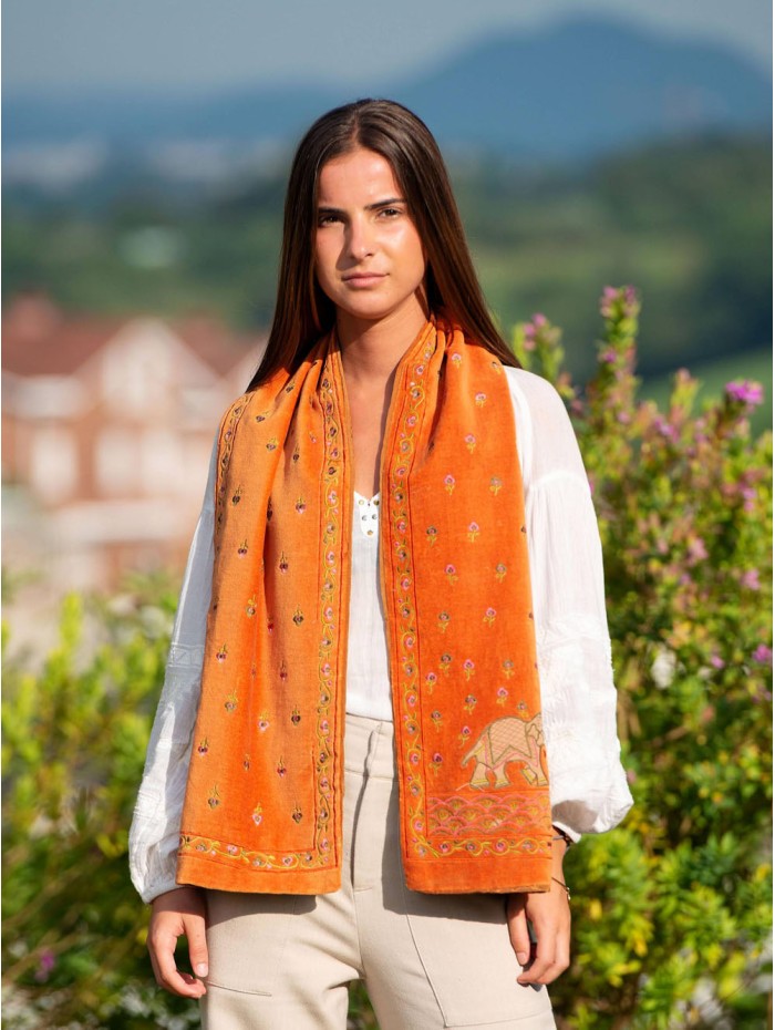 Foulard en velours CDT63C
