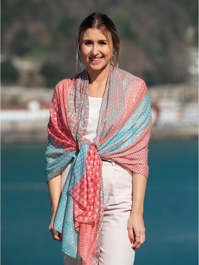 Modal shawl AMD51C