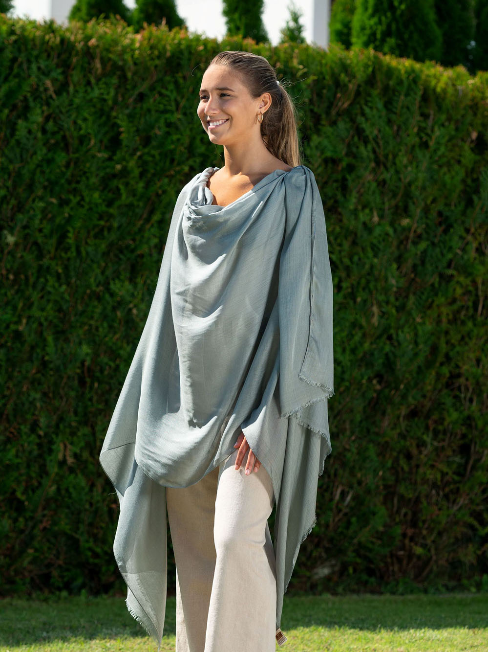 Foulard uni modal AMDGNEUT