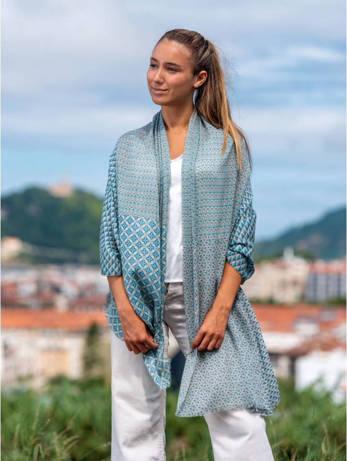 Wool and silk scarf ASW25F