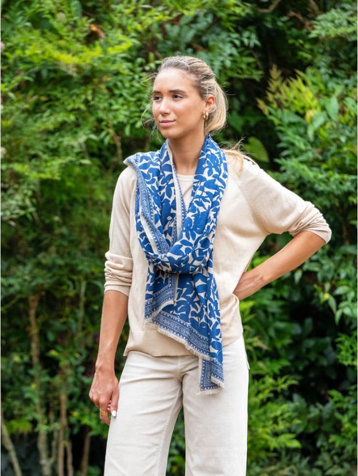 Wool and silk scarf ASW52F