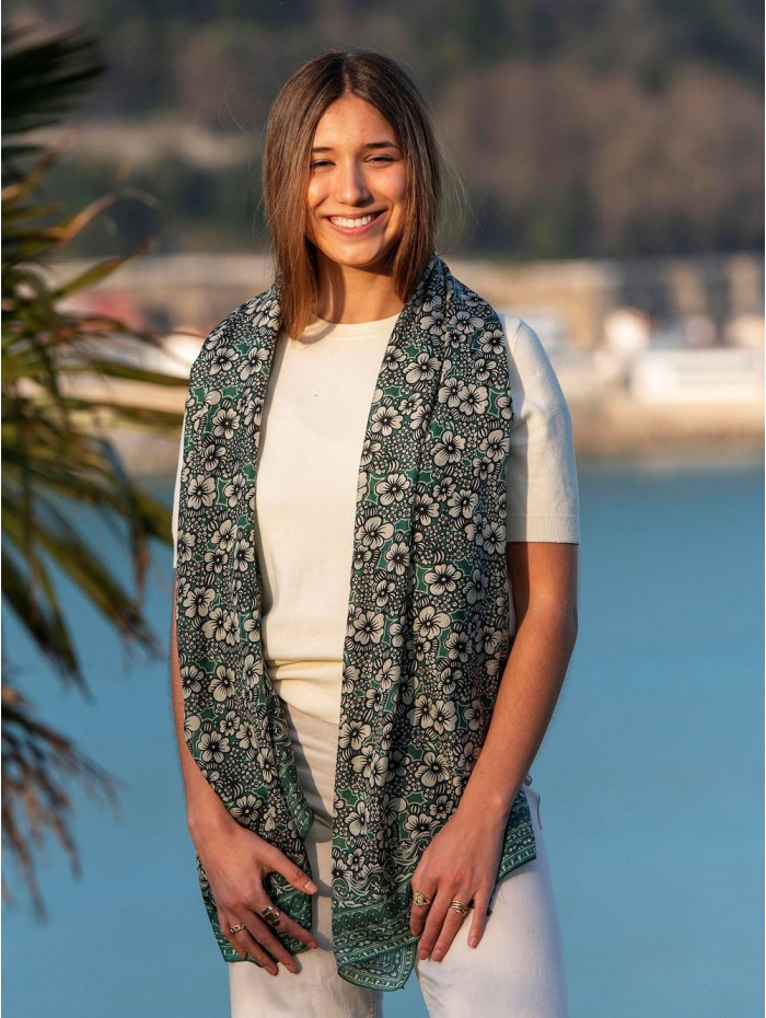Silk foulard ATU75C
