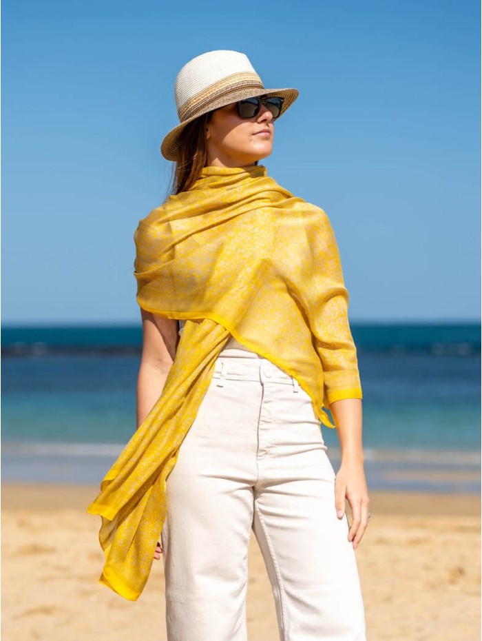Modal shawl AMD58C