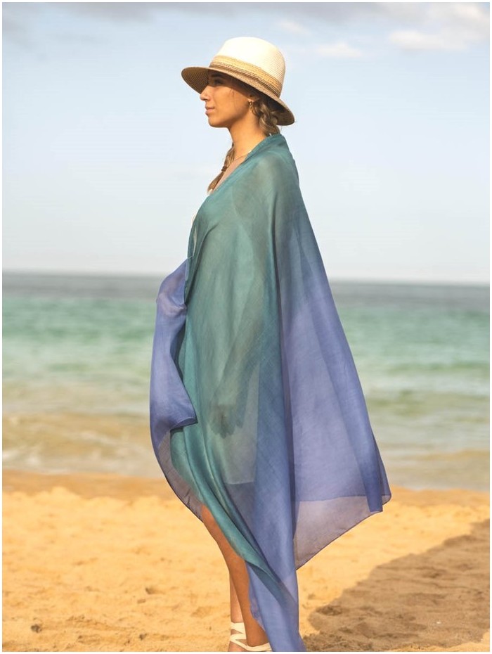 Modal shawl AMD57C
