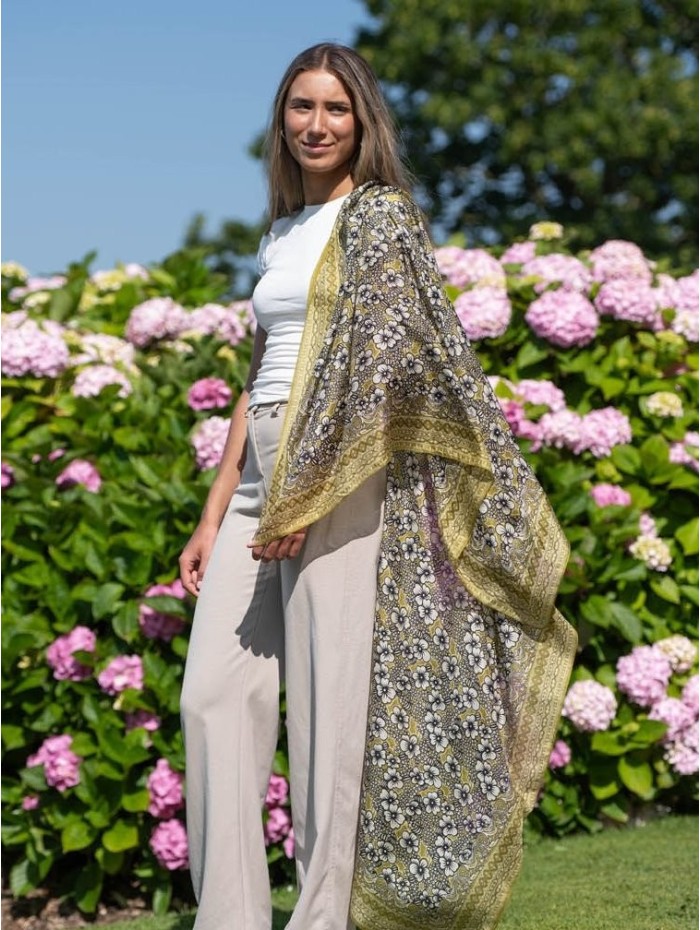 Foulard en soie ATU75C