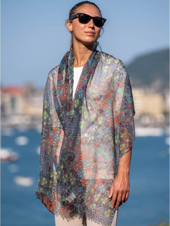 Wool and silk scarf ATU279W