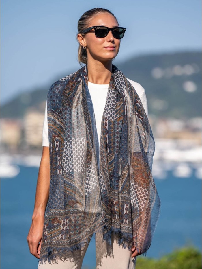 Wool and silk scarf ATU282W