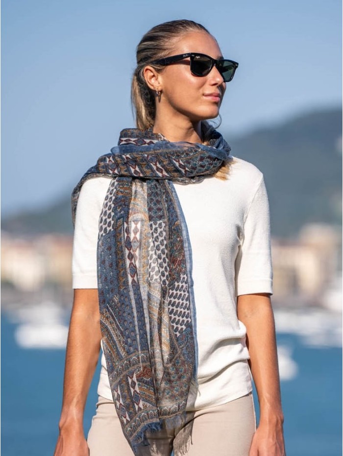Wool and silk scarf ATU282W