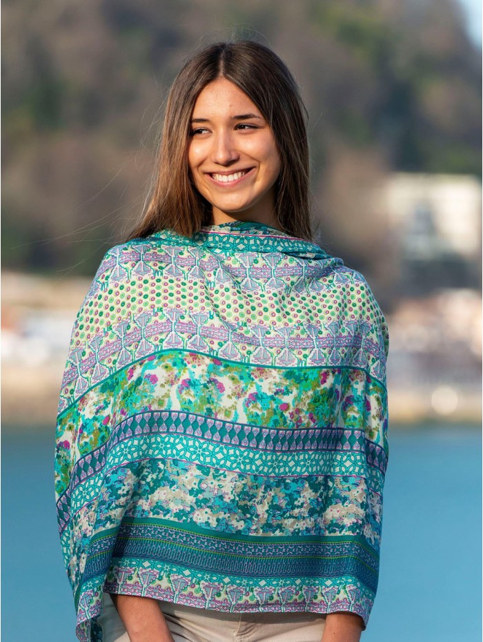 Wool and silk scarf CHE08W