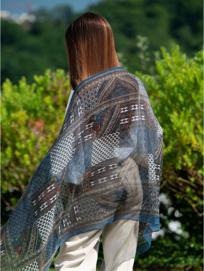 Wool and silk scarf ATU282W