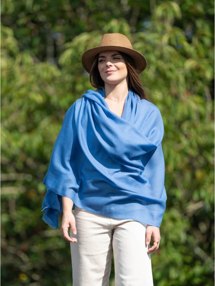 Wool and silk plain shawl ASWBRIVI